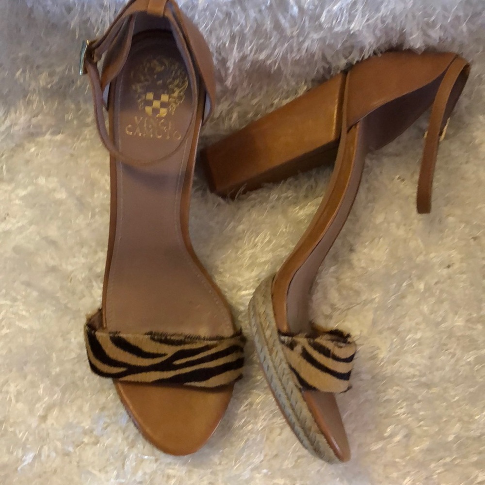 Vince Camuto sexy sandals ! ! Size 10 never worn